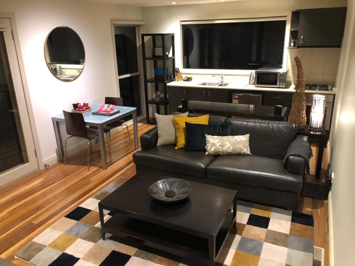 אולינדה Lochiel Luxury Accommodation מראה חיצוני תמונה