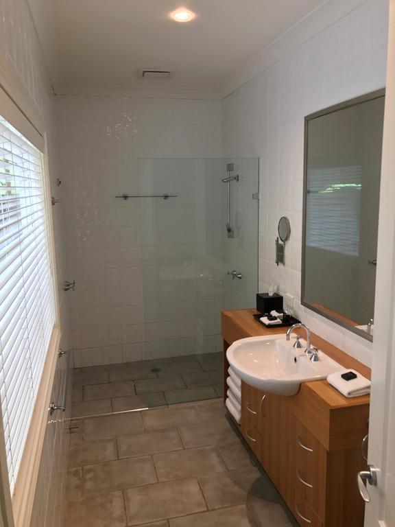 אולינדה Lochiel Luxury Accommodation מראה חיצוני תמונה