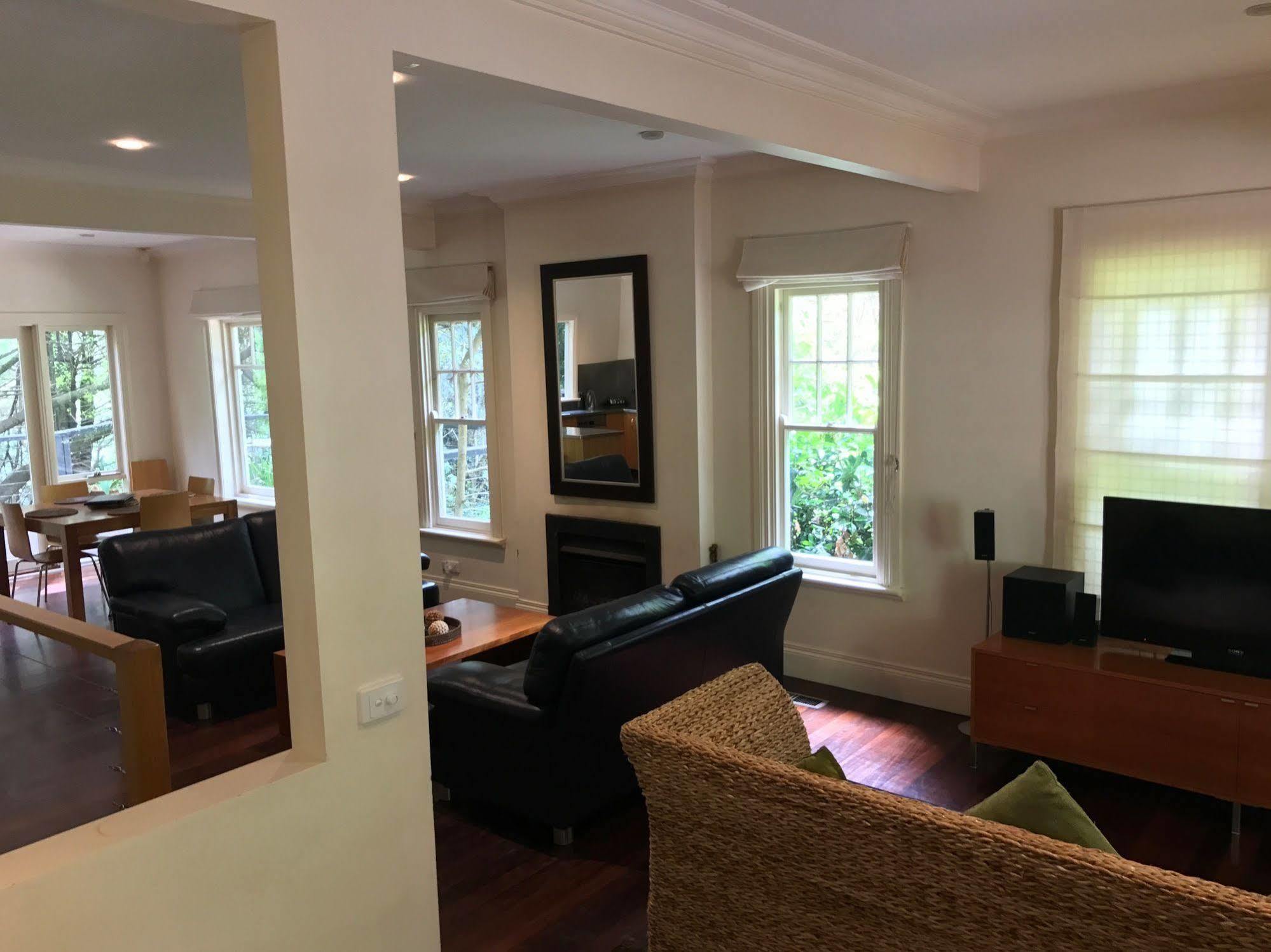 אולינדה Lochiel Luxury Accommodation מראה חיצוני תמונה