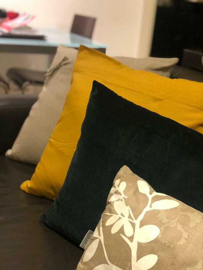 אולינדה Lochiel Luxury Accommodation מראה חיצוני תמונה